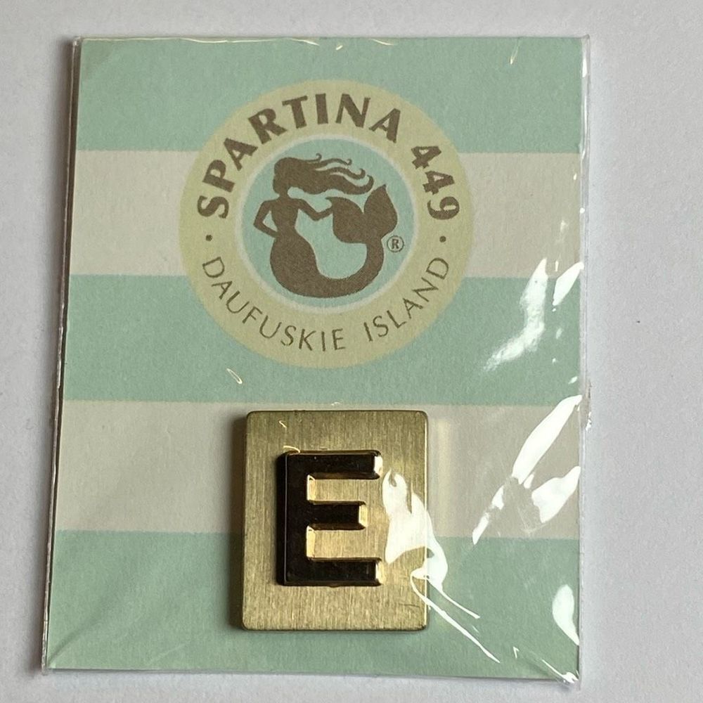 New Old Stock Spartina 449 Magnetic Accessories Golden Letter E Charm